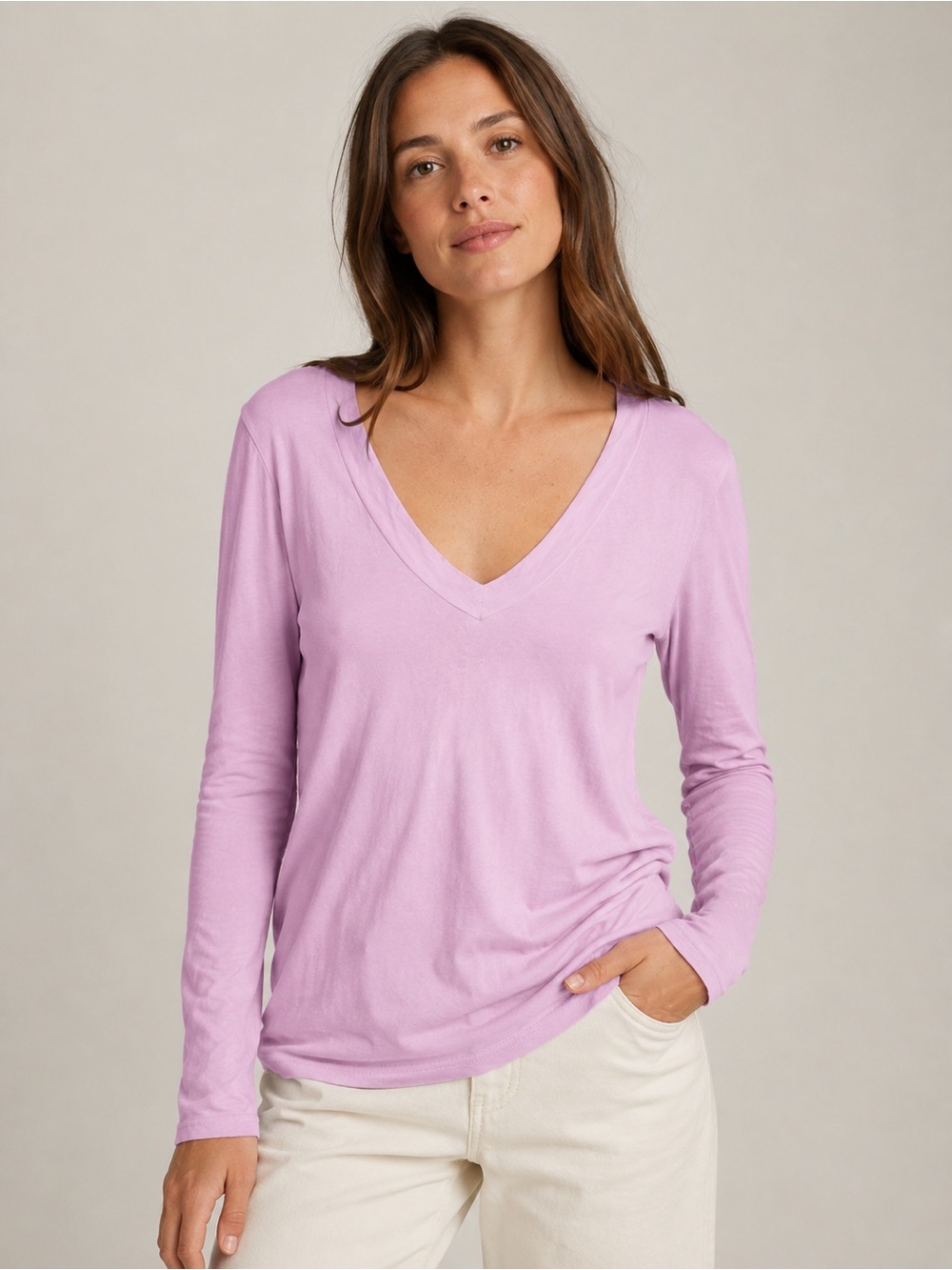 James Perse Lightweight Long Sleeve V-Neck Top | Size Medium